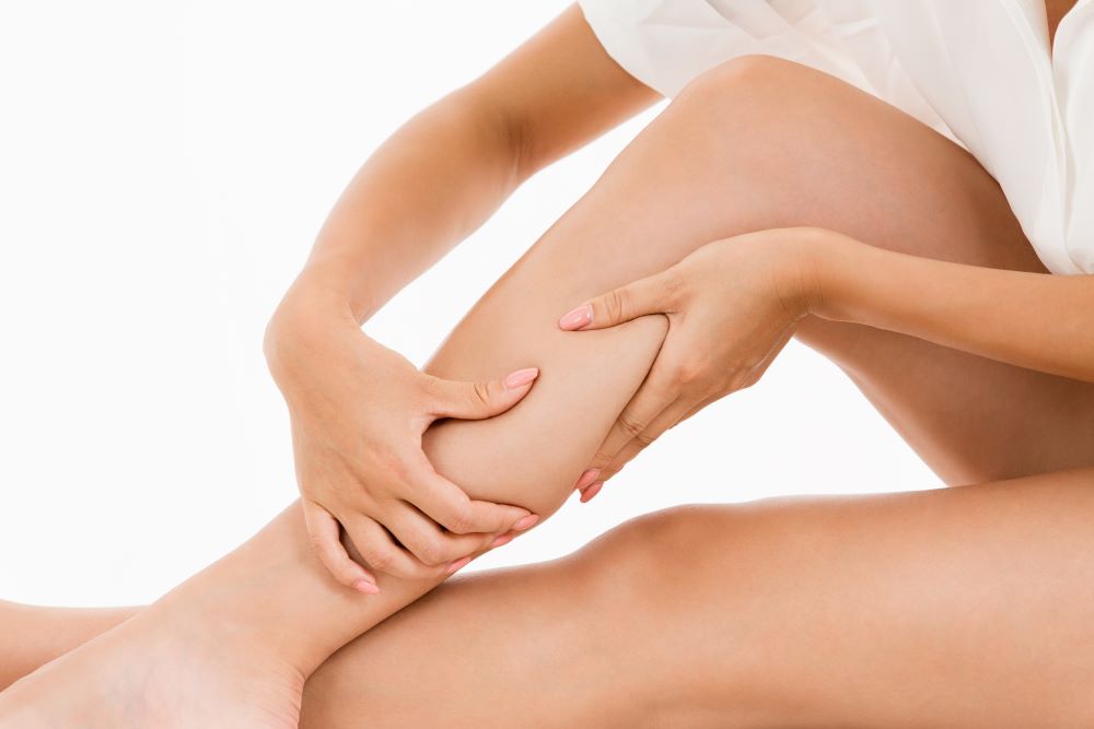 Soulager les jambes lourdes - Symptômes, causes, agir et prévenir